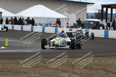 media/Nov-16-2025-CalClub SCCA (Sun) [[2975c16dfc]]/Group 5/Turn 1/